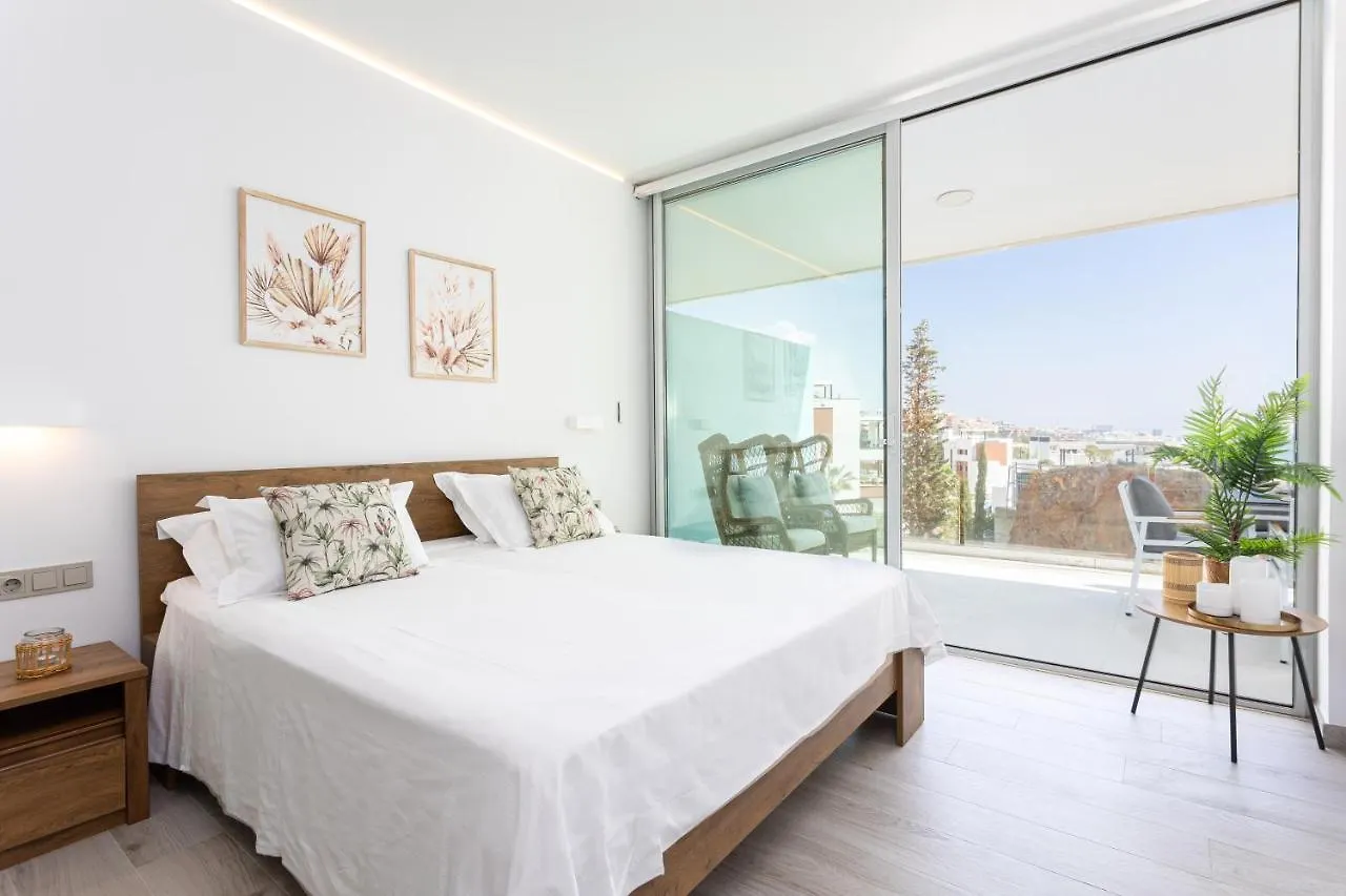 Higueron Rental Med Life Fuengirola 0*,